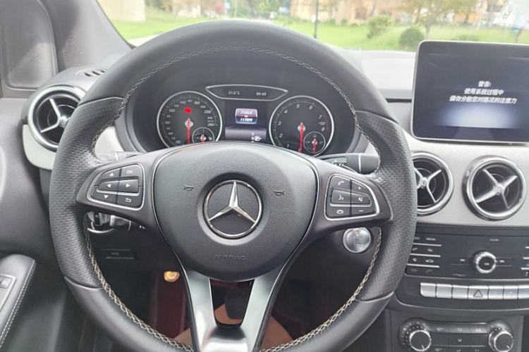 Used Mercedes-Benz B-Class 2018 B 200 Sport Edition
