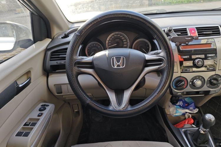 Used Honda City Classic 2012 1.5L Manual Comfort Edition
