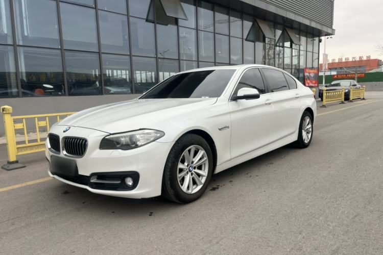 Used BMW 5 Series 2014 520Li Elegant Model
