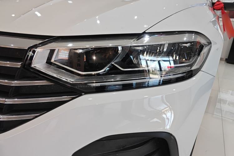 Used Volkswagen Lavida 2023 1.5L Automatic De Yi Edition