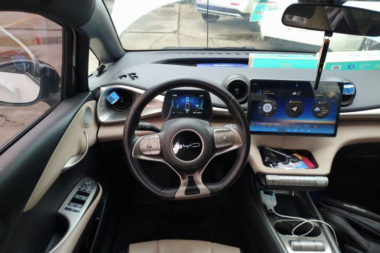 Used BYD Dolphin 2024 Honor Edition 420km Fashion Version
