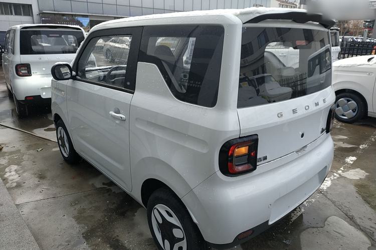 Used  Panda 2025 210 km – Yuanqi Bear
