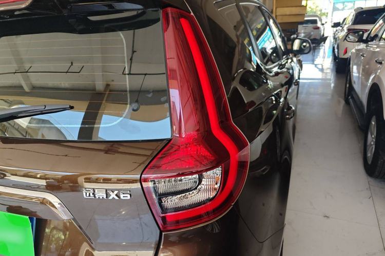 Used Geely Auto Vision X6 2018 1.4T CVT 4G Connected Luxury Version
