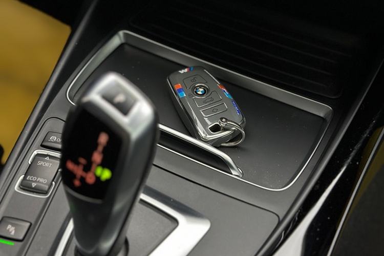 Used BMW 2 Series 2018 220i Sport Design Package
