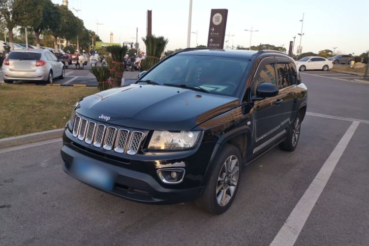 Used  Compass 2014 2.4L four-wheel drive luxury navigation version
