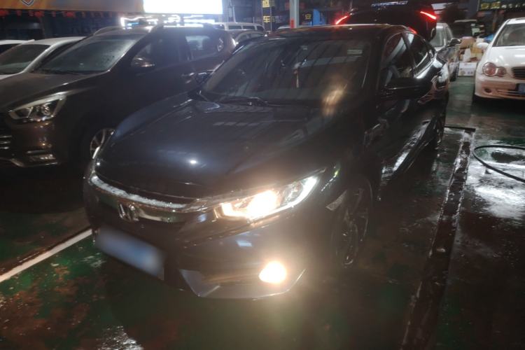 Used Honda Civic 2016 220TURBO CVT Luxury Edition