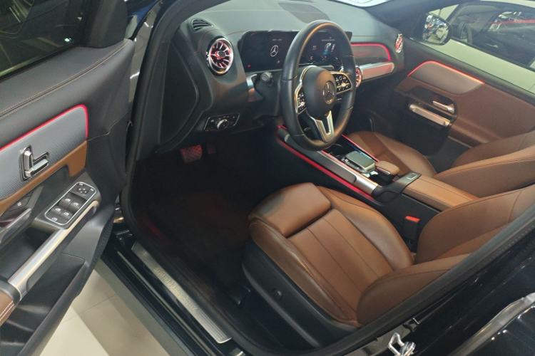 Used Mercedes-Benz GLB 2023 Refreshed GLB 200 Dynamic Edition
