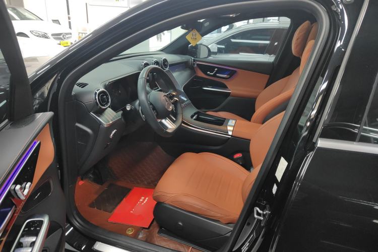 Used Mercedes-Benz GLC 2023 GLC 300 L 4MATIC Dynamic Edition 5-seater