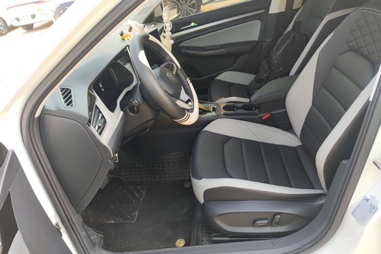 Used Volkswagen Bora 2023 300TSI DSG Prestige Edition
