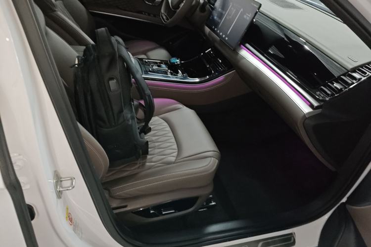 Used BYD Han 2023 EV Champion Edition 605KM Front-Drive Premium Model
