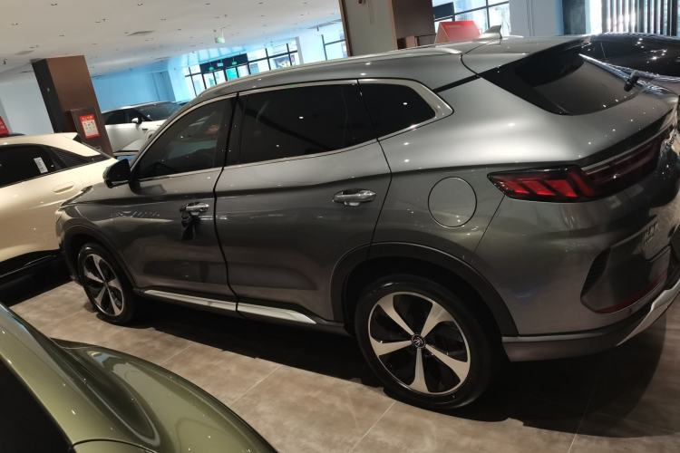 Used BYD Song PLUS New Energy 2021 DM-i 110KM Flagship Model
