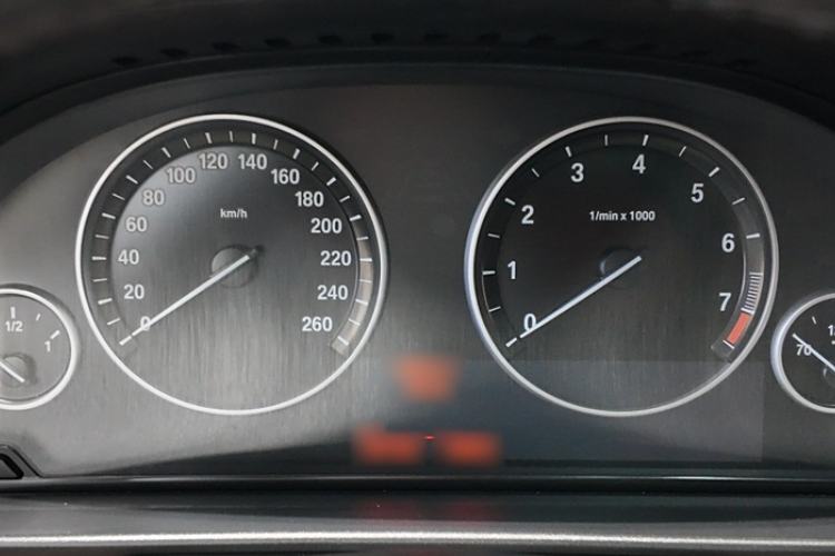 Used BMW 5 Series 2013 520Li Elegant Edition
