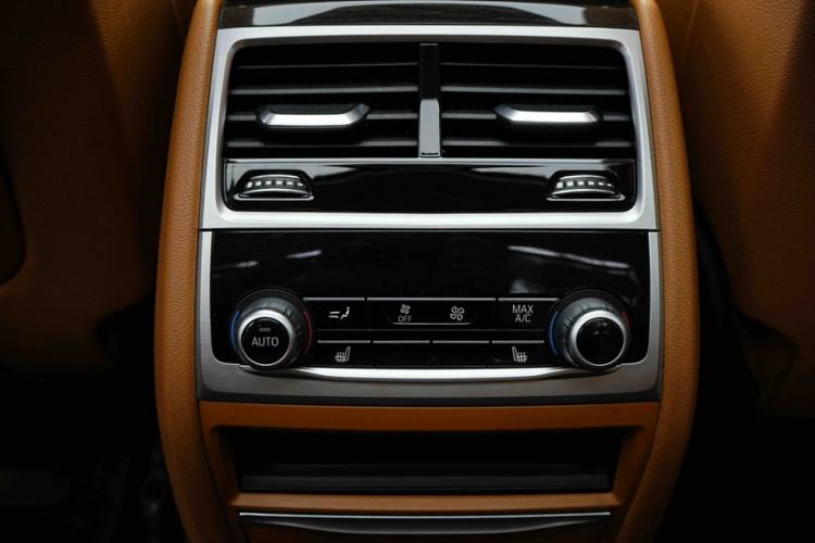 Used BMW 7 Series 2017 730Li Leading Model
