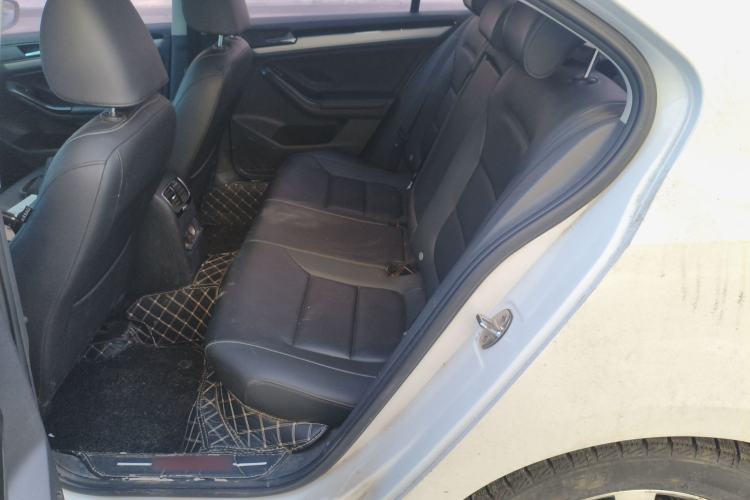 Used Volkswagen Sagitar 2018 1.6L Manual Comfort Model