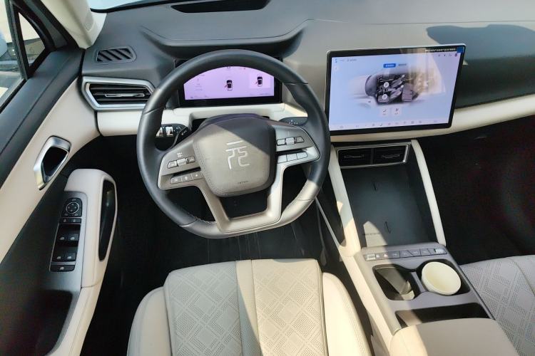 Used BYD Yuan UP 2025 Intelligent Driving Version 401 km Beyond-Range Edition