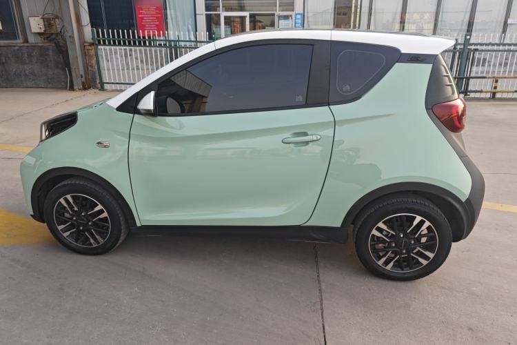 Used Chery Little Ant 2022 Restyled Version Sweet Pink Edition Half-Sugar Version 28.8 kWh 30 kW 301 km
