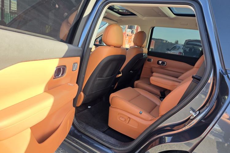 Used Leapmotor C16 2024 Range-Extended 200 Luxury Edition
