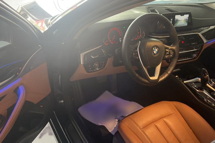 Used BMW 5 Series 2018 528Li Launch Special Edition
