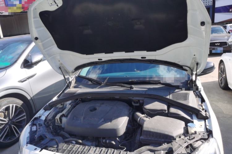 Used Volvo S60 2019 S60L Facelift T5 Intelligent Advanced Edition
