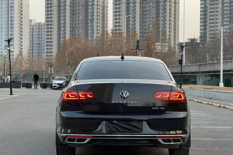 Used Volkswagen Magotan 2023 2 Million Units Commemorative Edition 330TSI DSG Luxury Version
