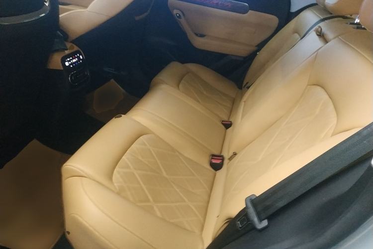 Used Leapmotor C11 2024 Range-Extended 300 Luxury Edition
