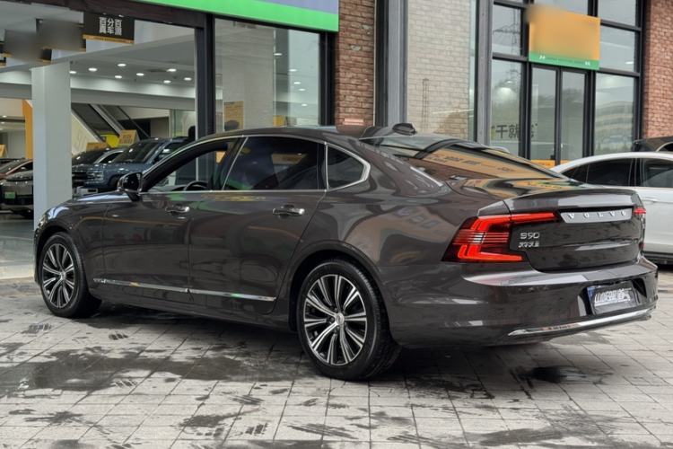 Used Volvo S90 2021 B5 Zhiyi Luxury Edition
