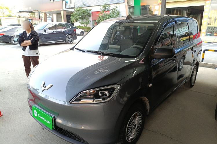 Used Wuling Hongguang New Energy 2024 All-Electric Model 300KM Standard Version