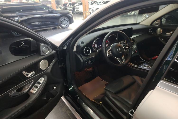 Used Mercedes-Benz C-Class 2019 C 180 L Fashion Edition Sport Version
