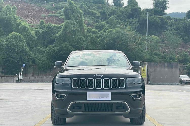 Used  Grand Cherokee 2017 3.0L Comfort Navigation Edition
