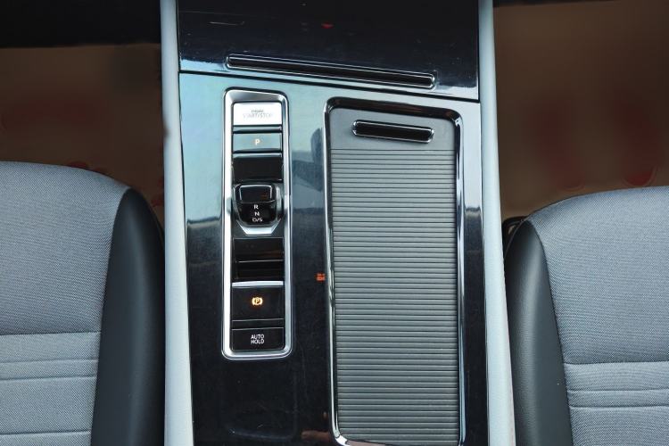 Used Volkswagen Teramont X 2021 330TSI Two-Wheel-Drive Luxury Edition
