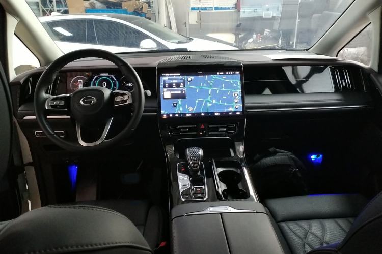 Used GAC Trumpchi M8 2024 Master Series 400T Prestige Edition
