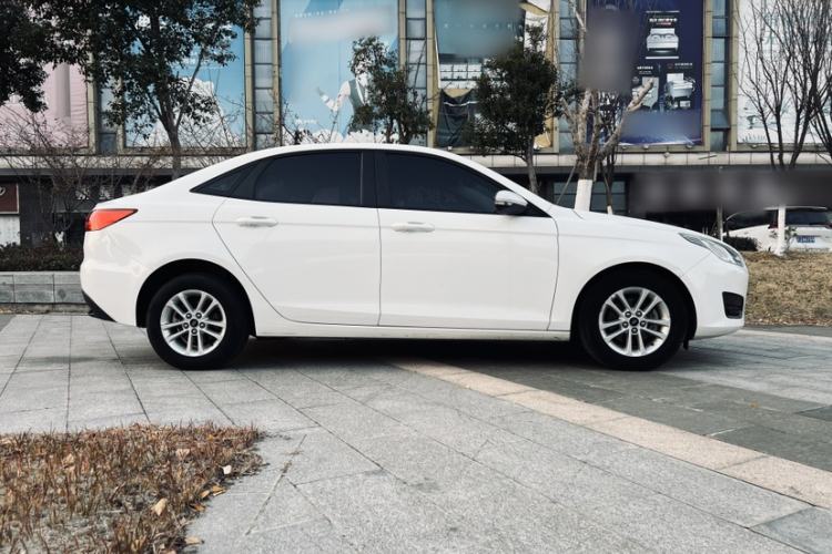 Used Ford Escort 2019 Revised 1.5L Automatic ZhiXiang Version China VI Standard