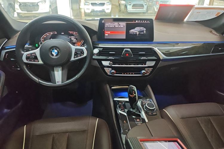 Used BMW 5 Series 2022 Restyled 525Li M Sport Package
