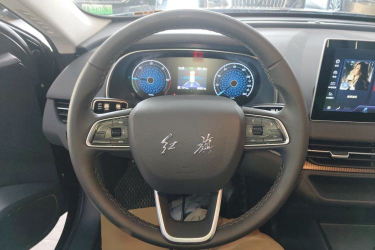 Used Hongqi E-QM5 2024 450km Range Commuter Version
