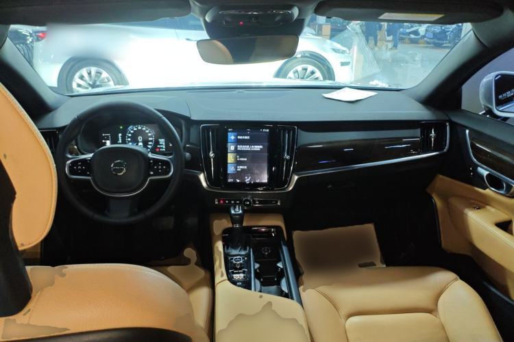 Used Volvo S90 2017 T4 Zhiyuan Edition