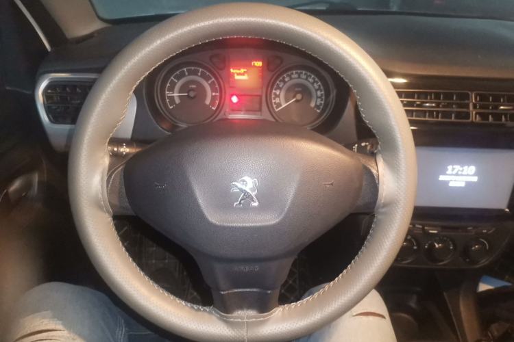 Used Peugeot 301 2016 1.6L Manual Comfort Edition
