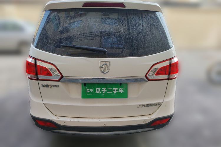 Used Baojun 730 2014 1.5L manual Comfort ESP version 7 seats
