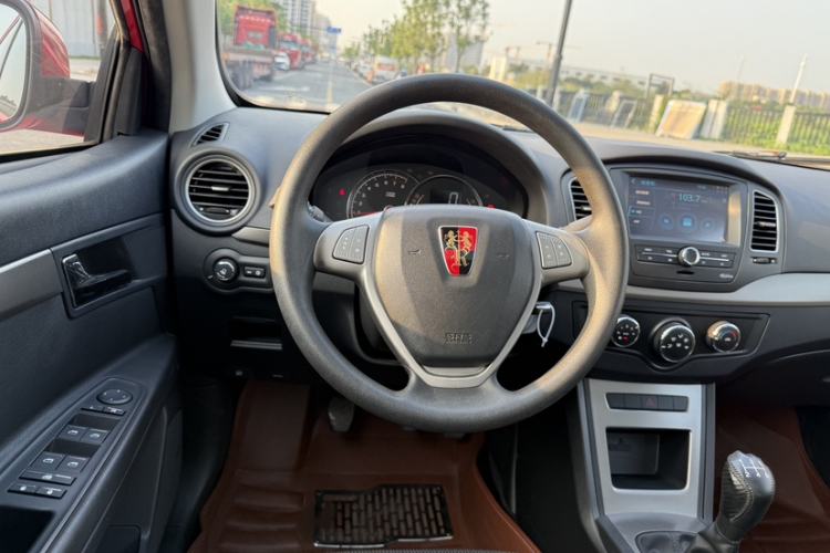 Used Roewe 350 2014 1.5L Manual Swift Edition
