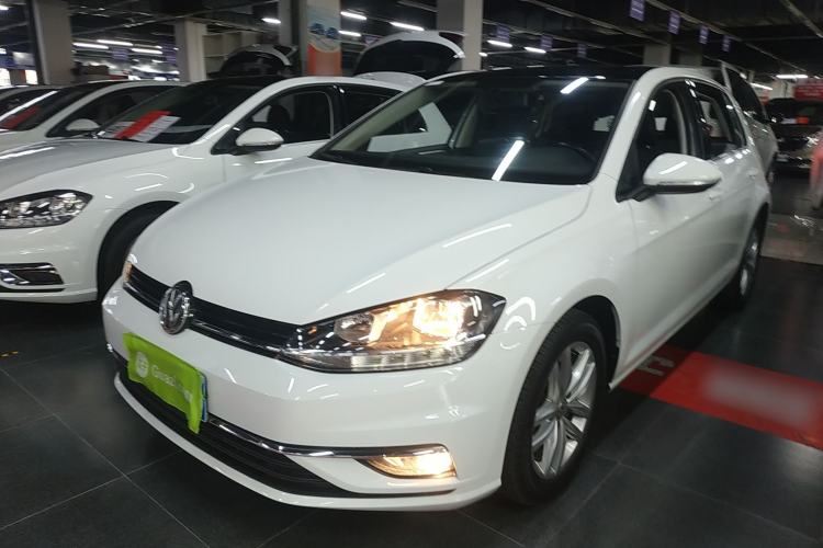 Used Volkswagen Golf 2018 230TSI Automatic Comfort Model
