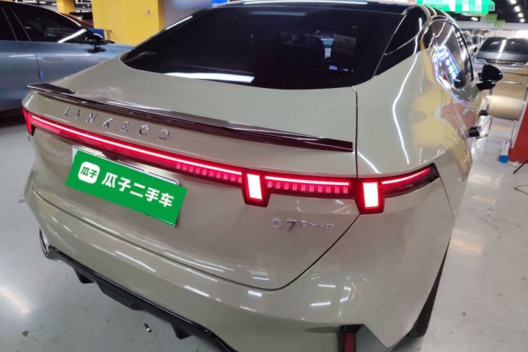 Used Lynk & Co 07 2024 EM-P 126 Long-Range Halo
