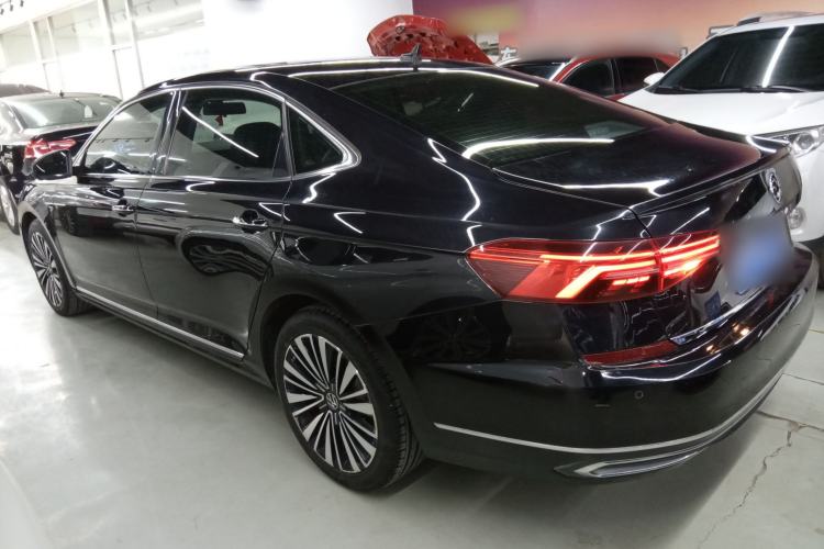 Used Volkswagen Passat 2021 330TSI Luxury Edition