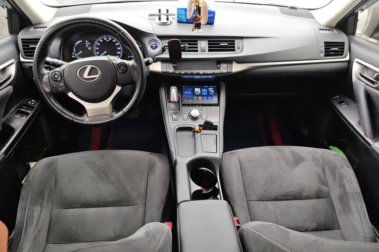 Used Lexus CT 2017 CT200h Elite Edition Solid Color China V Standard