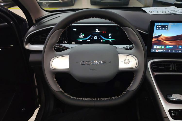 Used  Geome 2025 310km Youth Edition
