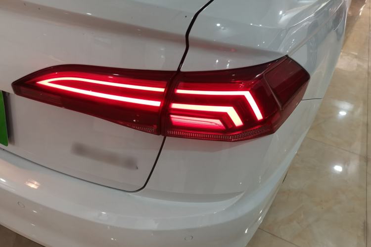 Used Volkswagen Bora 2021 1.5L Automatic Elite Smart Connect Edition
