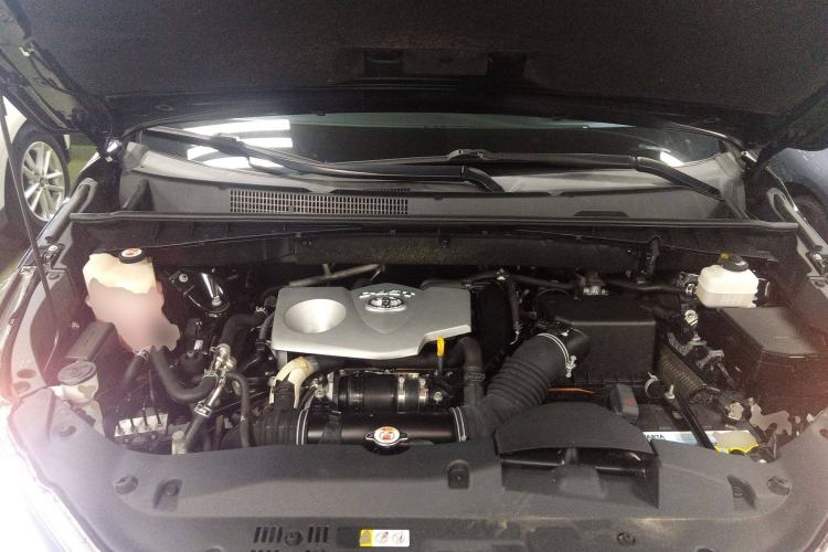 Used Toyota Highlander 2018 2.0T Two-Wheel Drive Luxury Edition 7 Seats China VI Standard
