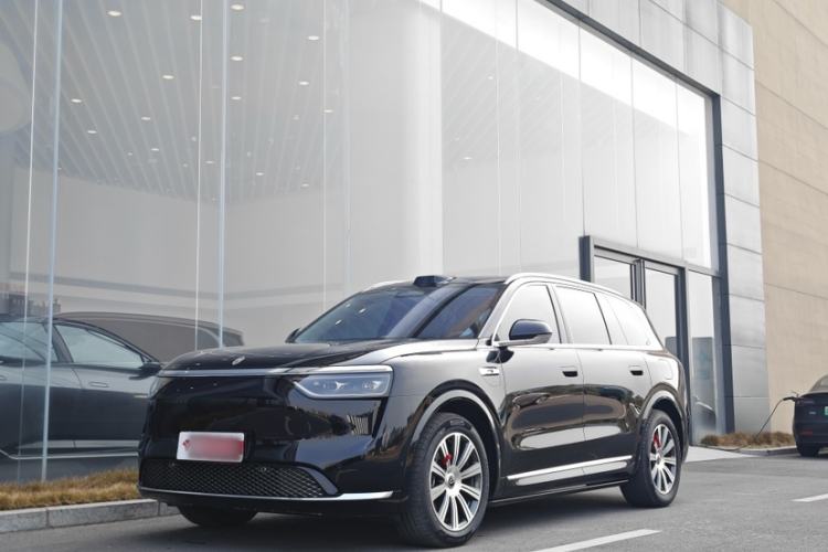 Used Hima AITO M8 2025 Model Pure Electric Ultra Six-Seat Four-Wheel-Drive Version