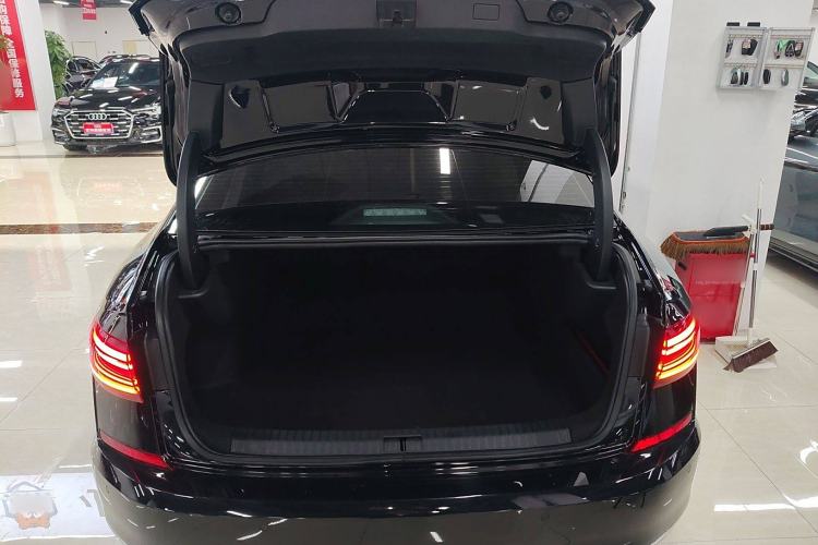 Used Volkswagen Passat 2023 Revised 330TSI Elite Edition
