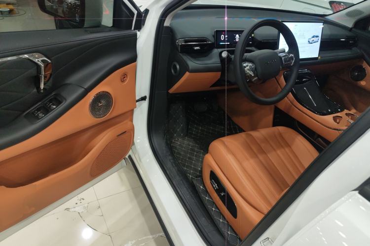 Used AION V 2024 Aion Tyrannosaurus 520 Smart Enjoy Edition
