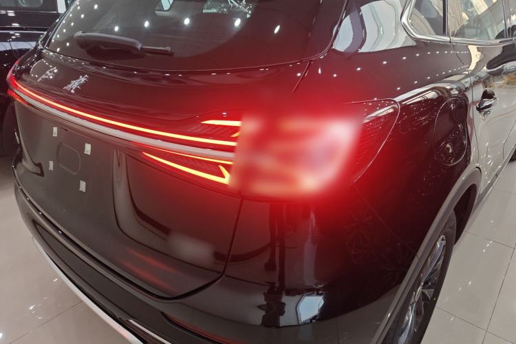 Used Hongqi HS5 2025 2.0T Two-Wheel Drive Flagship Pro Edition
