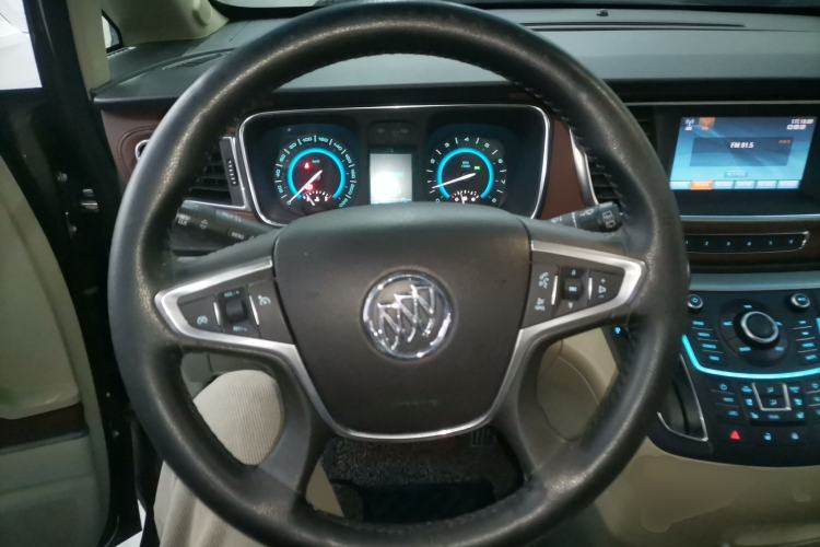 Used Buick GL8 2014 3.0L XT Luxury Business Flagship Edition